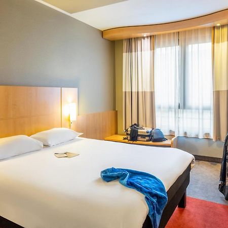Ibis Hotel Brussels Centre Gare Du Midi Saint-Gilles Εξωτερικό φωτογραφία