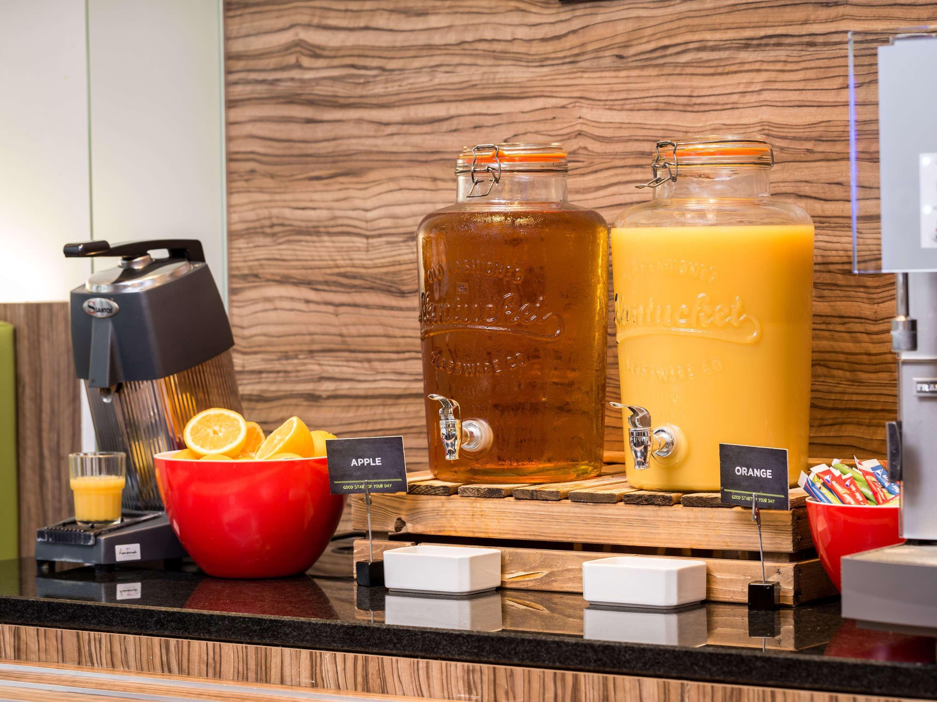 Ibis Hotel Brussels Centre Gare Du Midi Saint-Gilles Εξωτερικό φωτογραφία
