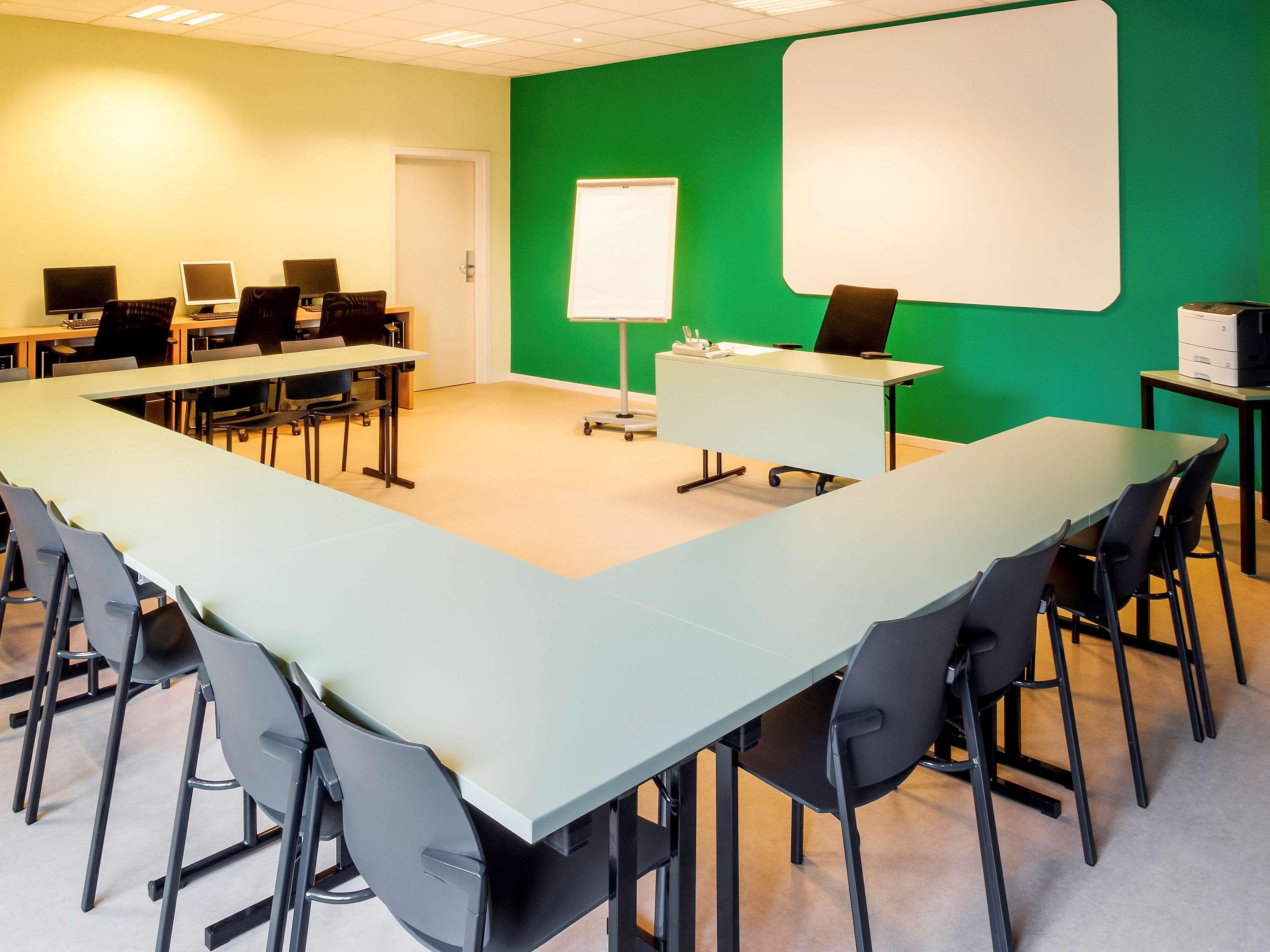 Ibis Hotel Brussels Centre Gare Du Midi Saint-Gilles Εξωτερικό φωτογραφία