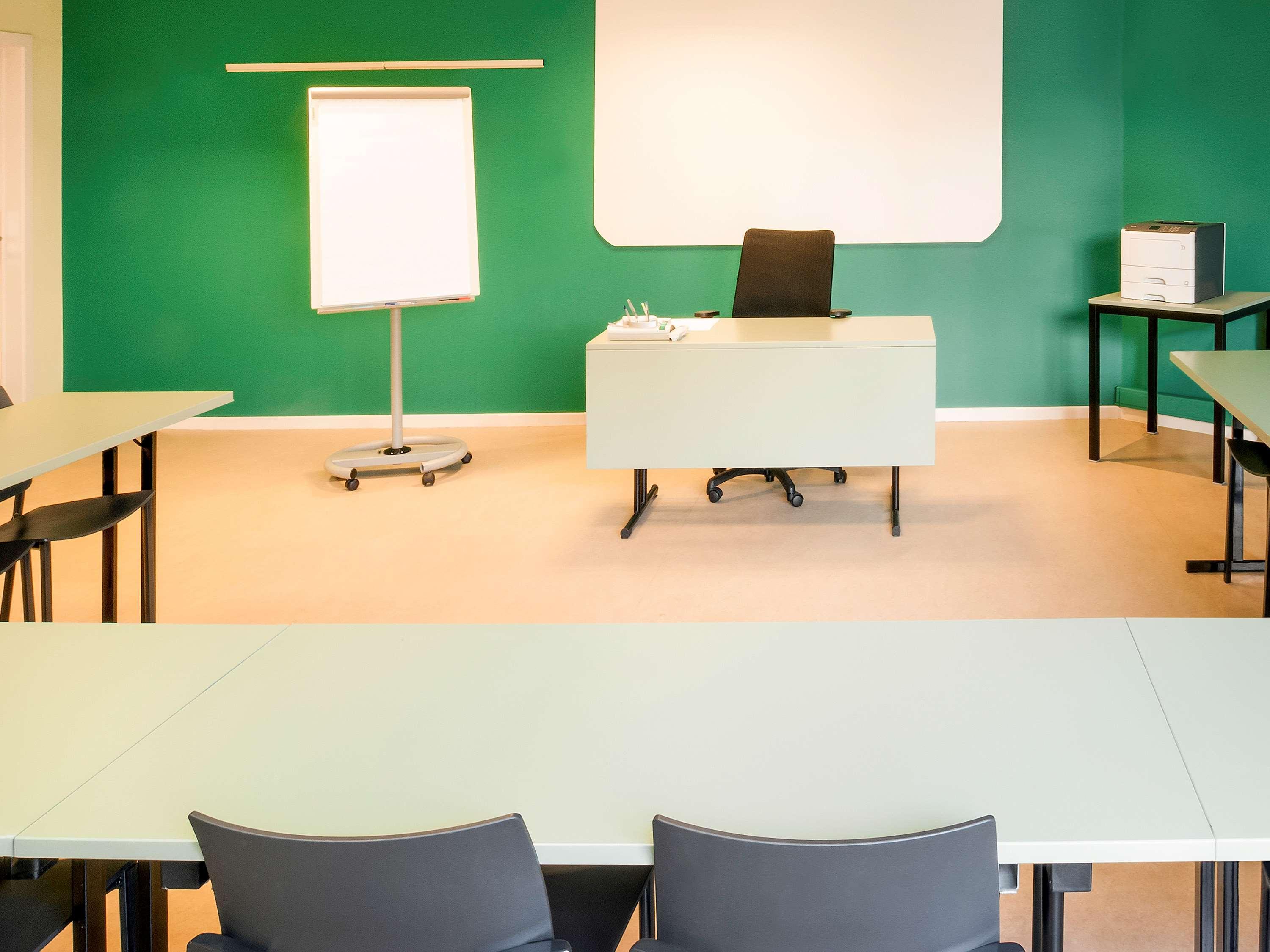 Ibis Hotel Brussels Centre Gare Du Midi Saint-Gilles Εξωτερικό φωτογραφία