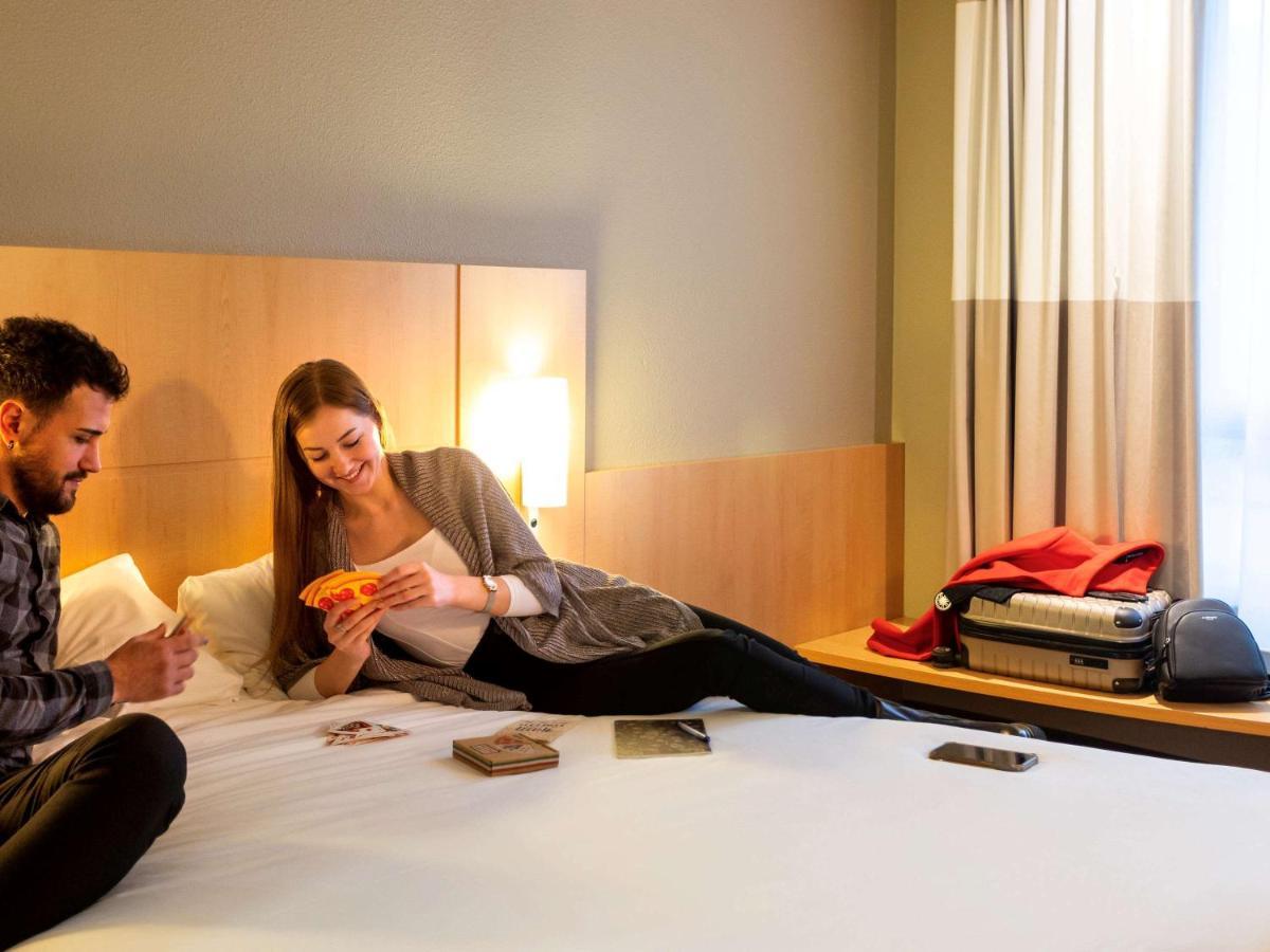Ibis Hotel Brussels Centre Gare Du Midi Saint-Gilles Εξωτερικό φωτογραφία